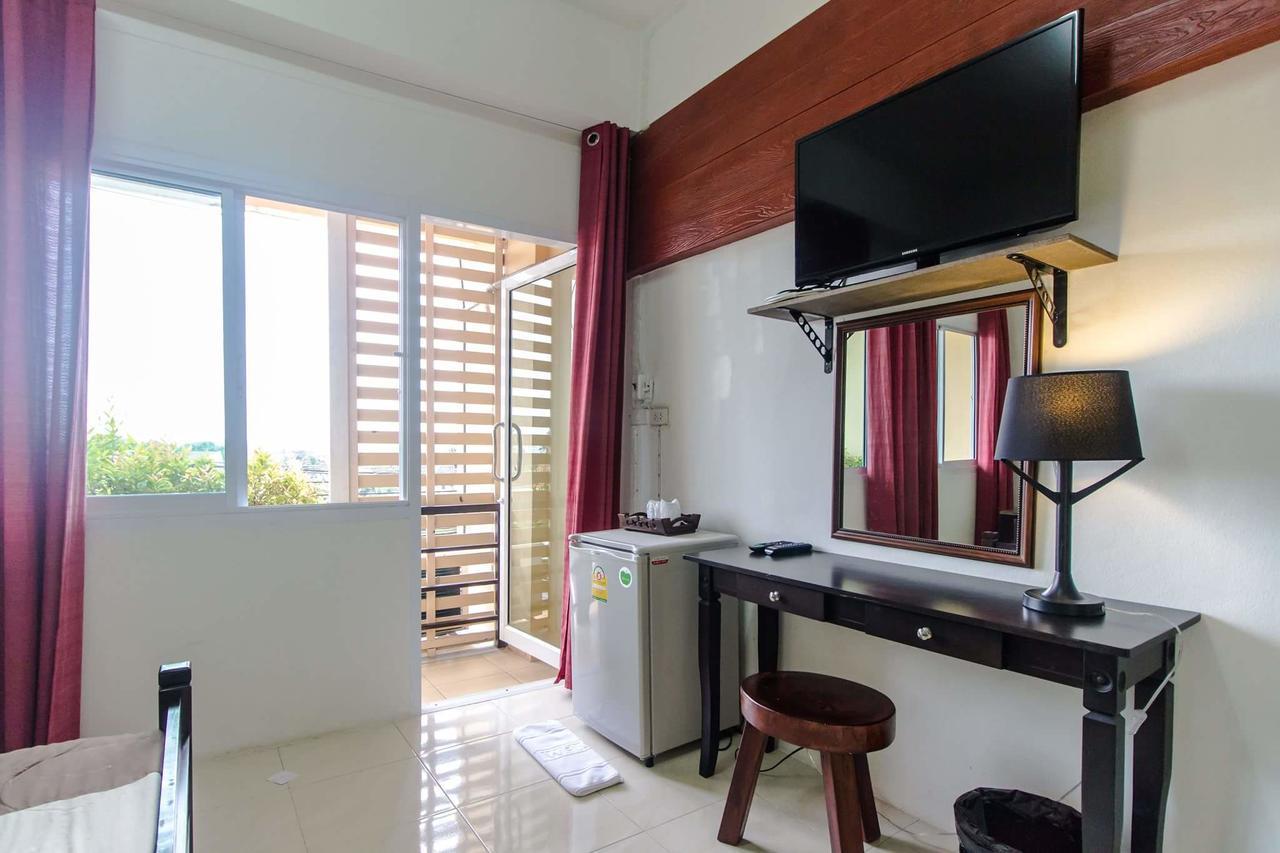 Savika Guesthouse Ranong Exterior photo